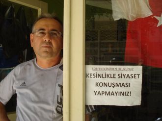 Kavgadan bıkan esnaf böyle önlem aldı