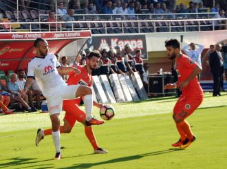 Başakşehir durdurulamıyor!