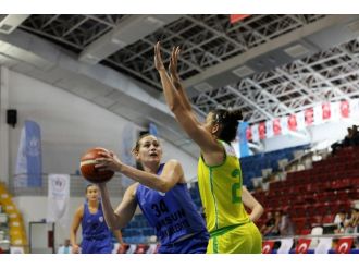 Özgecan Basketbol Turnuvası sona erdi