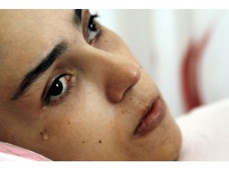 Mide ameliyatı sonrası felç kaldı