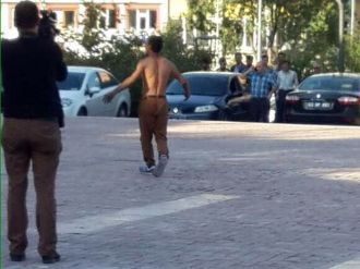 Valilik önünde korku saçtı