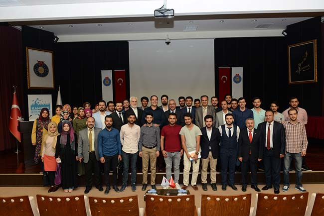 Cumhurbaşkanlığı Sunucusu Kaptanoğlu, KSÜ’de 15 Temmuz’u Anlattı