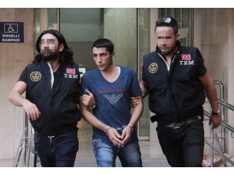 Üzerinden ’bomba talimatnamesi’ çıktı