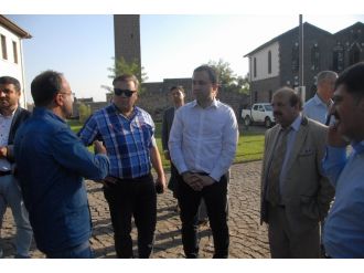 İngiliz parlamenterler Sur’u gezdi