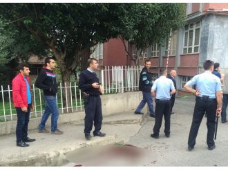 Sokak ortasında kadın cinayeti