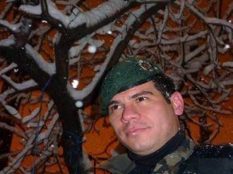 Şehit fotoğrafının buruşturulup atıldığı iddiası okulu karıştırdı