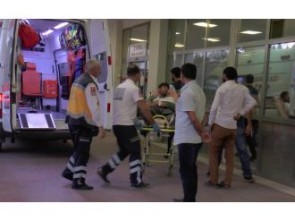 Kolunu pamuk toplama makinesine kaptırdı