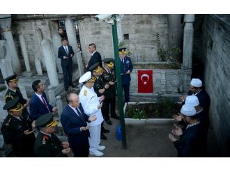 Orgeneral Akar’dan anlamlı ziyaret