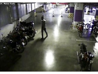 Motosiklet hırsızı suçüstü yakalandı