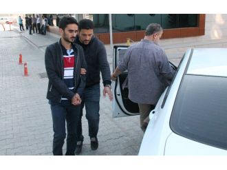 FETÖ’ün öğretmen ve ’abi’lerine operasyon: 11 gözaltı