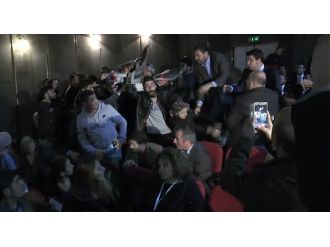 Kılıçdaroğlu’nun katıldığı toplantıda protesto