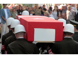 Şehit piyade er son yolculuğuna uğurlandı