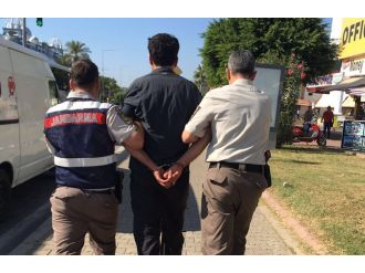 Çaldığı kredi kartı ile para çekerken yakalandı