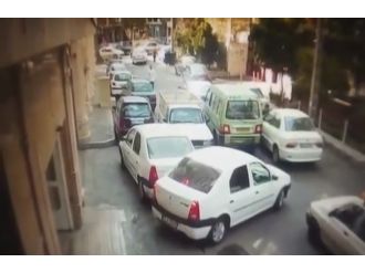 Kamyonet sürücüsü, trafikte adeta ’terör estirdi’