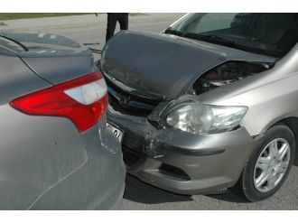 Ankara’da 6 araç birbirine girdi