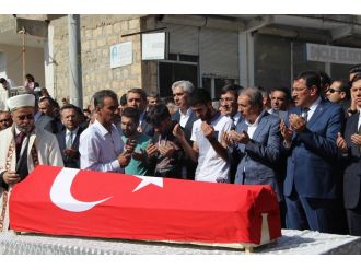 AK Partili başkan son yolculuğuna uğurlandı