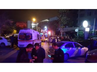 Eğlence mekanındaki kavga kanlı bitti: 1 ölü, 2 yaralı