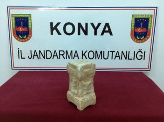 Helenistik Dönem’e ait mezar steli ele geçirildi