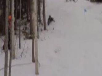 Kar motosikleti şovu kazayla bitti