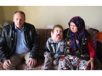 Minik İsmail ikinci ameliyatını oldu