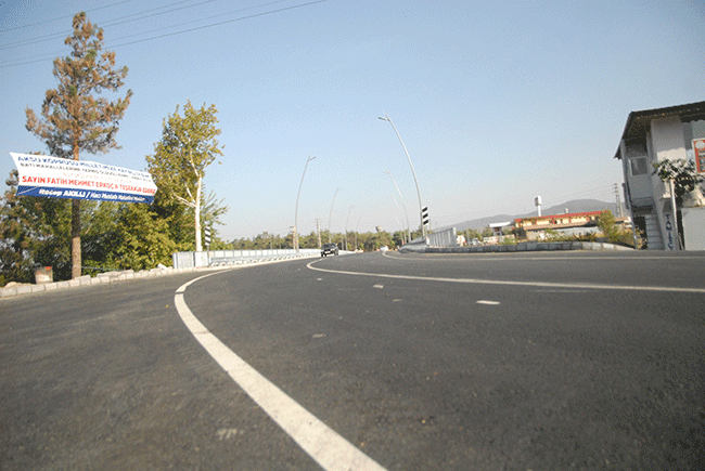 Aksu köprüsü trafiğe açıldı