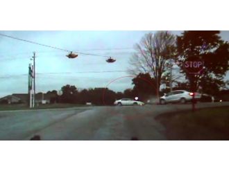 15 yaşındaki otomobil hırsızları kaza yapınca yakalandı