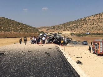 Mardin’de askeri aracın geçişinde patlama: 3 şehit, 3 yaralı