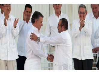 Kolombiya’da ateşkes yıl sonuna kadar uzatıldı