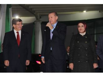 Hizmet binasını açtı