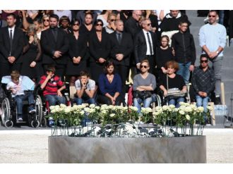 Fransa, Nice kurbanlarını andı