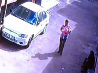 Vicdansızlığın böylesi: 3 günlük bebeği sokağa bıraktı