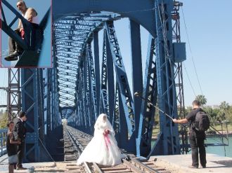 İntihar manzaralı düğün fotoğrafı