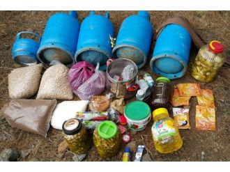 Teröristlere ait 3 sığınak bulundu