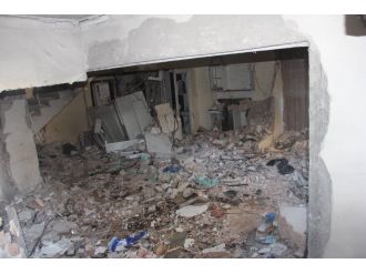 Patlamaların şiddeti gün ağarınca ortaya çıktı