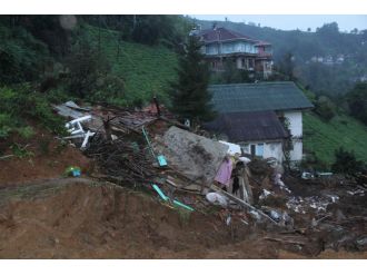 Rize’de heyelan: 2 ölü