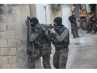 İstanbul’da DEAŞ operasyonu: 4 gözaltı