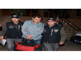 Evinde 1 milyon dolar bulanan şahısla ilgili sıcak gelişme