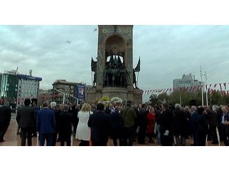 15 Temmuz şehidi muhtar Taksim Meydanında anıldı
