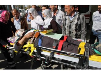 İşçi minibüsü devrildi: 7 yaralı