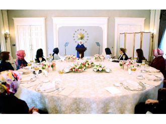 Emine Erdoğan vali eşleri ile bir araya geldi