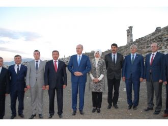 Numan Kurtulmuş, Kibyra Antik Kenti’ni gezdi