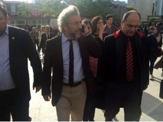 Can Dündar’a silahlı saldırı sanığına tahliye