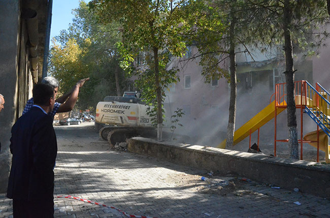 Türkoğlu kent meydanı çalışmaları başladı