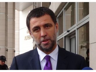 Hakan Şükür’ün kızından Gülen’e iletmesi için not