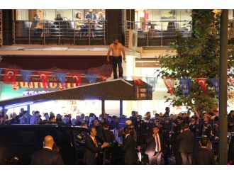 Cumhurbaşkanı Erdoğan’ın valilik ziyareti sırasında hareketli anlar