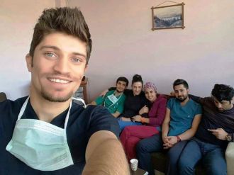 Anestezi teknikeri odasında ölü bulundu