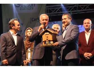 "Kimse Türkiye’yi hesaba katmadan at koşturamaz"