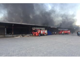 Antalya’da halde korkutan yangın