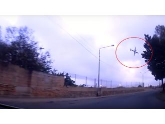 Uçak böyle düştü !