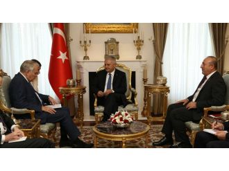 Başbakan Yıldırım Fransız Bakan’la görüştü